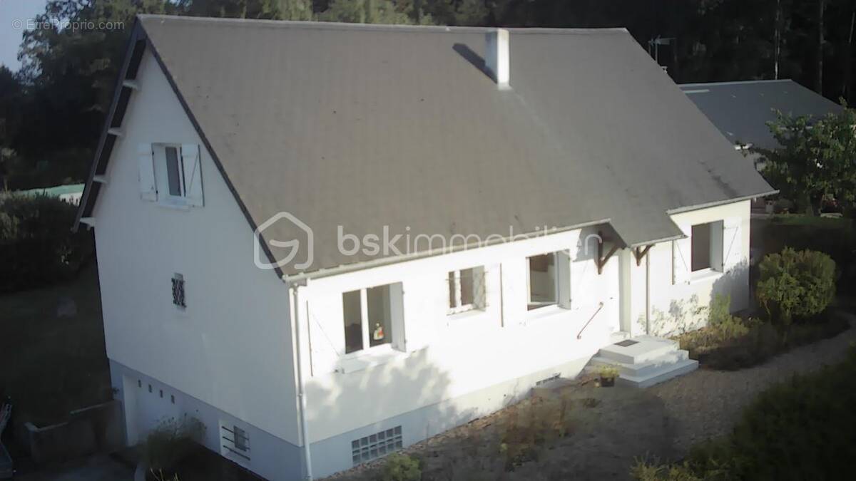 Maison à AMILLY