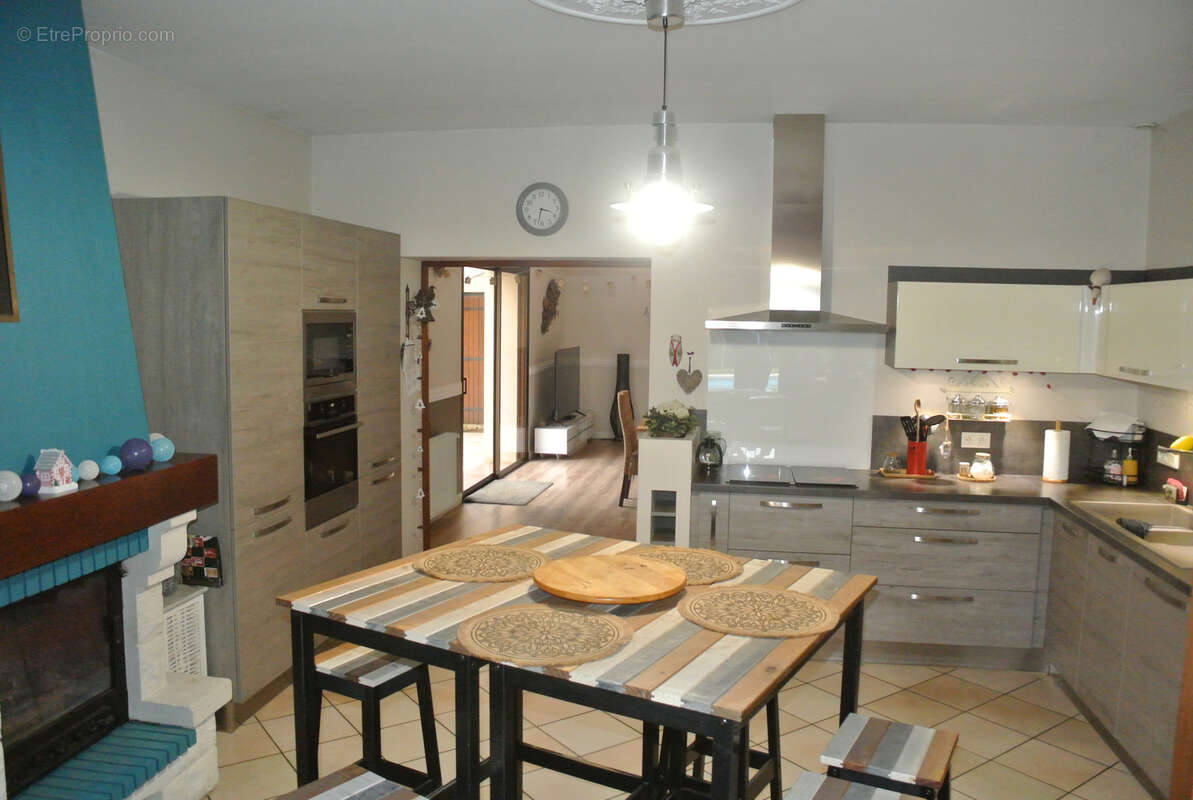 Maison à SAINTE-BAZEILLE