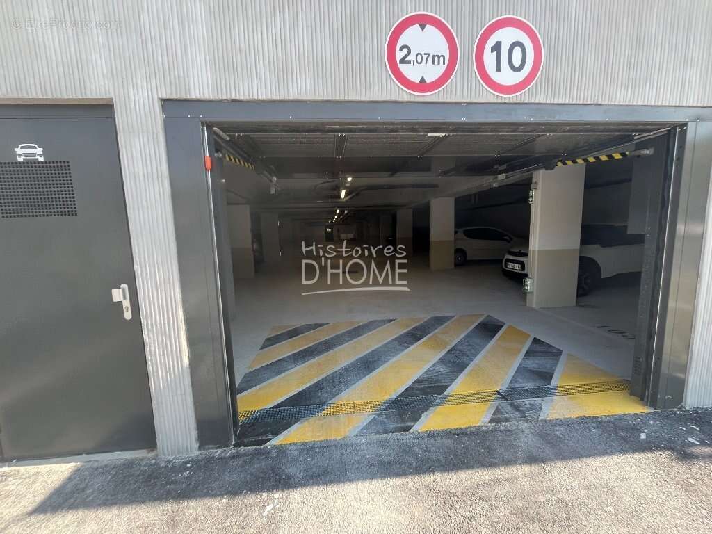 Appartement à COULOMMIERS