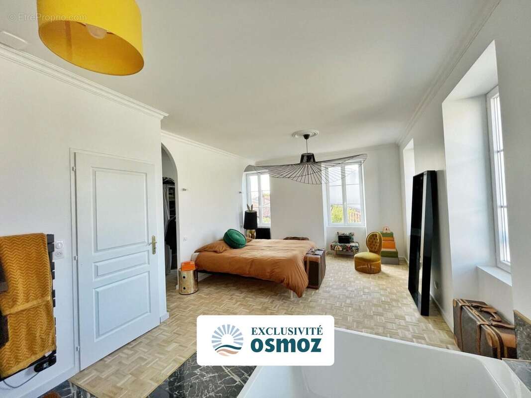 Maison à SAINT-XANDRE