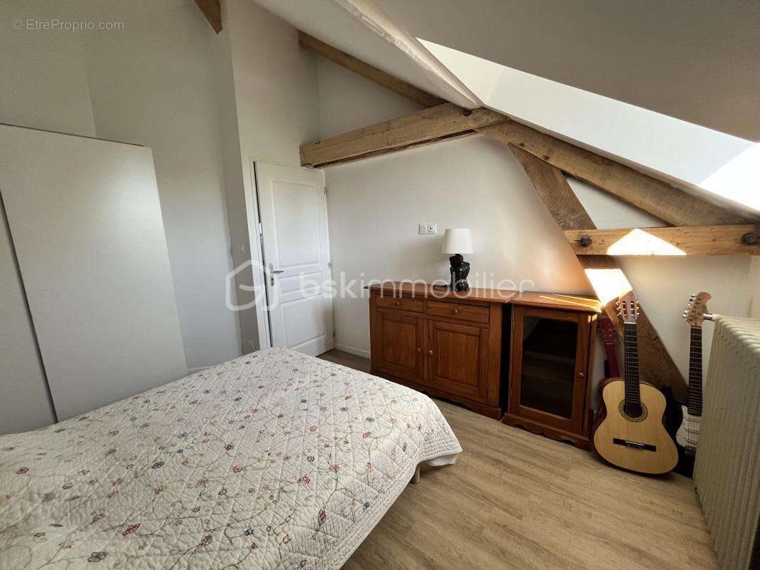 Maison à COSNE-COURS-SUR-LOIRE