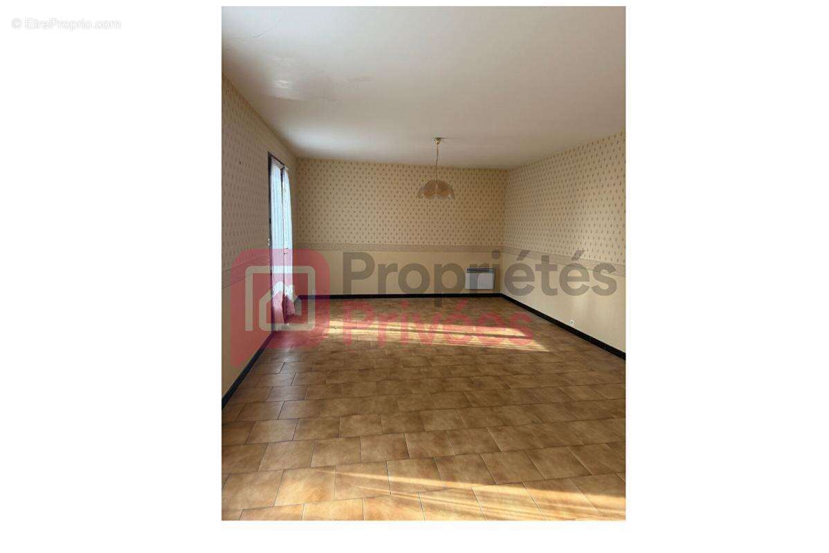 Maison à COSNE-COURS-SUR-LOIRE