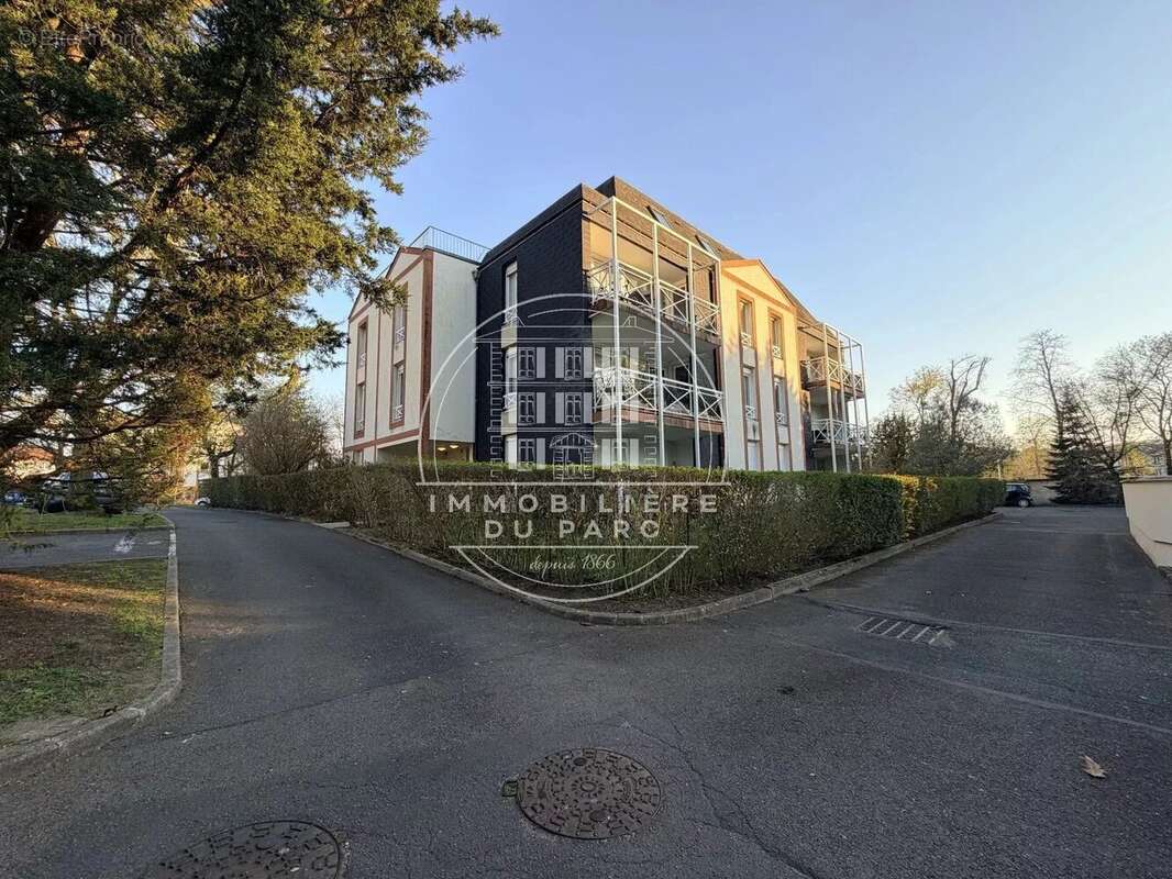 Appartement à LE VESINET
