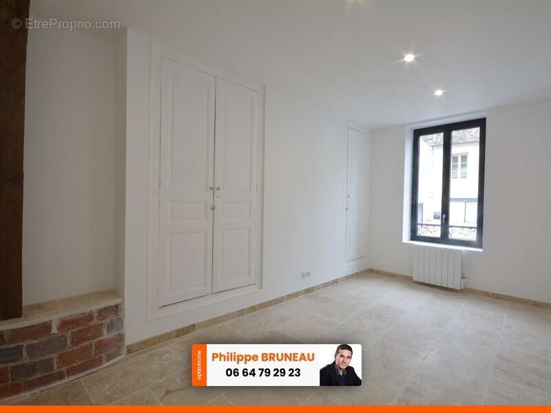 Maison à IVRY-LA-BATAILLE