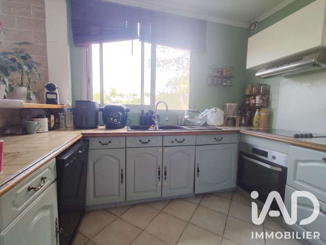 Appartement 67 m² à Sarcelles  - photo 4