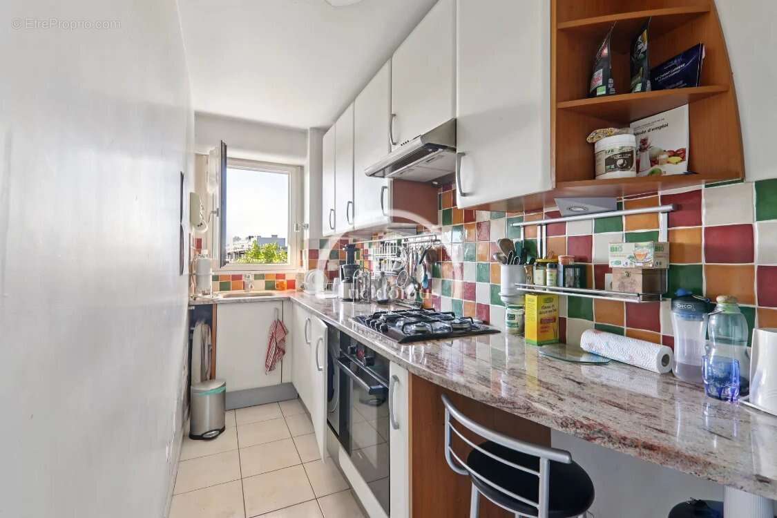 Appartement à PARIS-19E