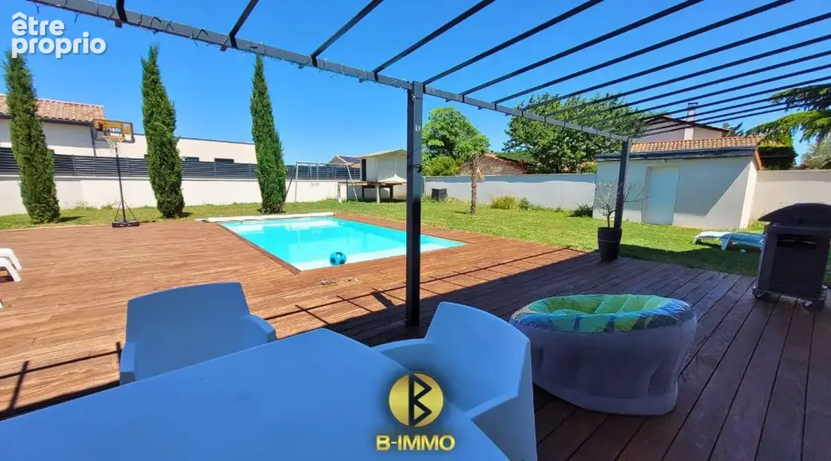 Maison 6 pièces 200 m² à vendre à Saint-Clair-Du-Rhone (38370) - photo 2