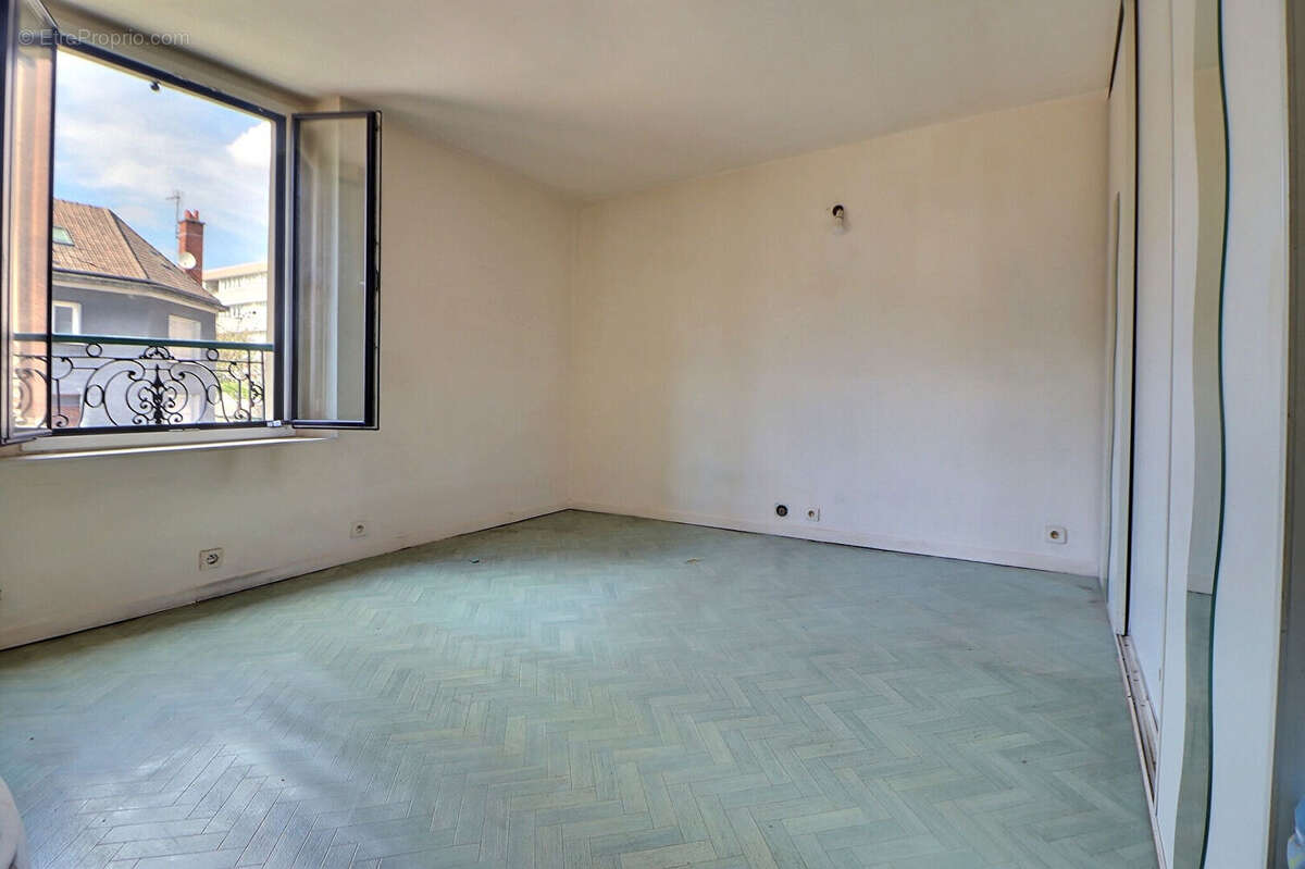 Maison à NOISY-LE-SEC