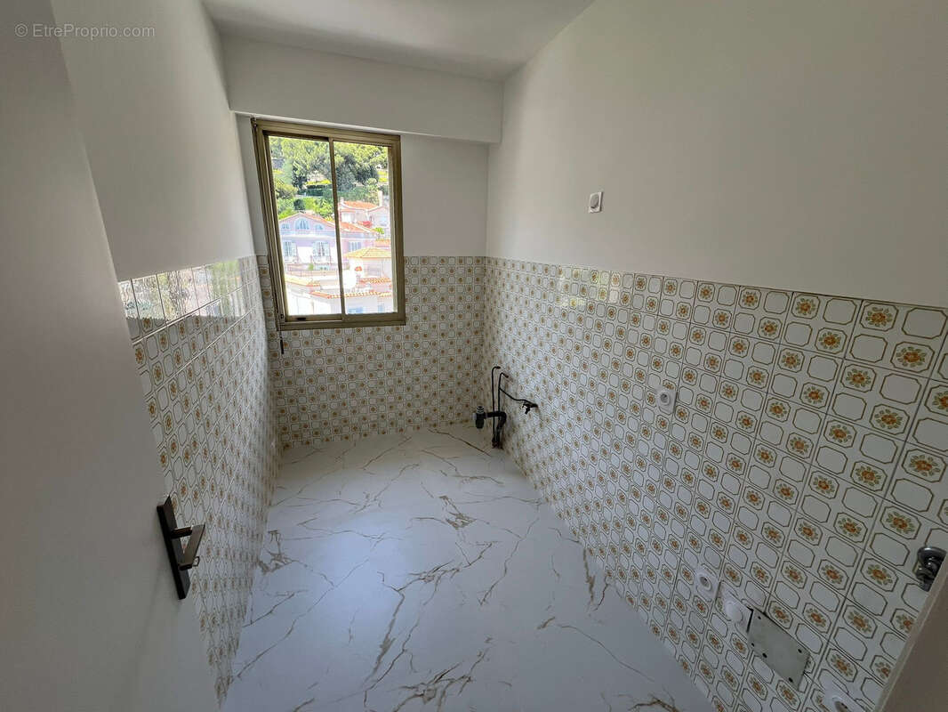 Appartement à BEAULIEU-SUR-MER