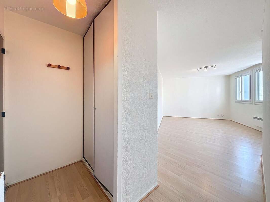 Appartement à MEYLAN