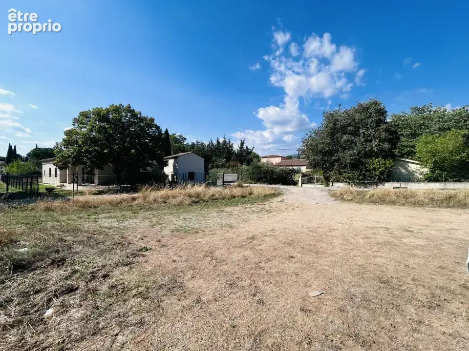 Terrain à DRAGUIGNAN