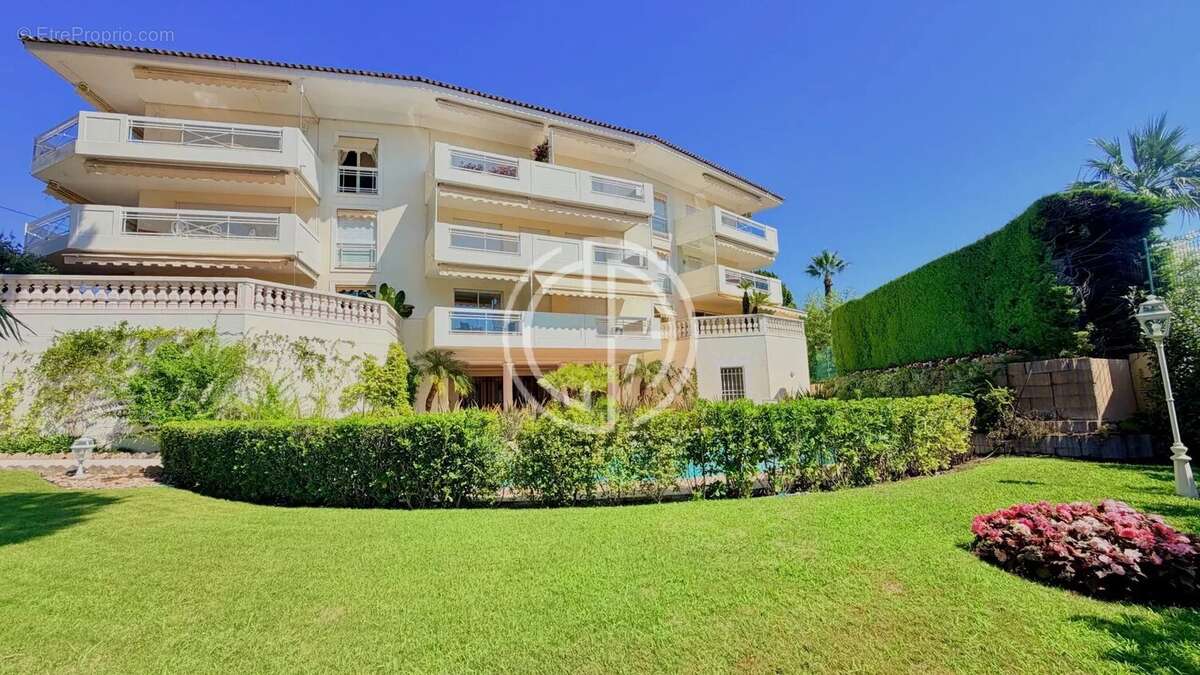 Unique - appartement villa d'exception - vue mer - photo 8