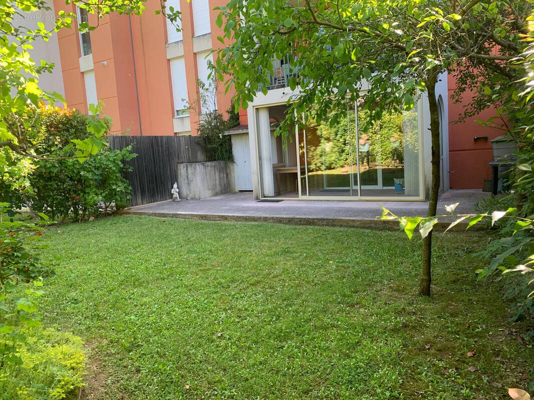 Appartement à GANGES