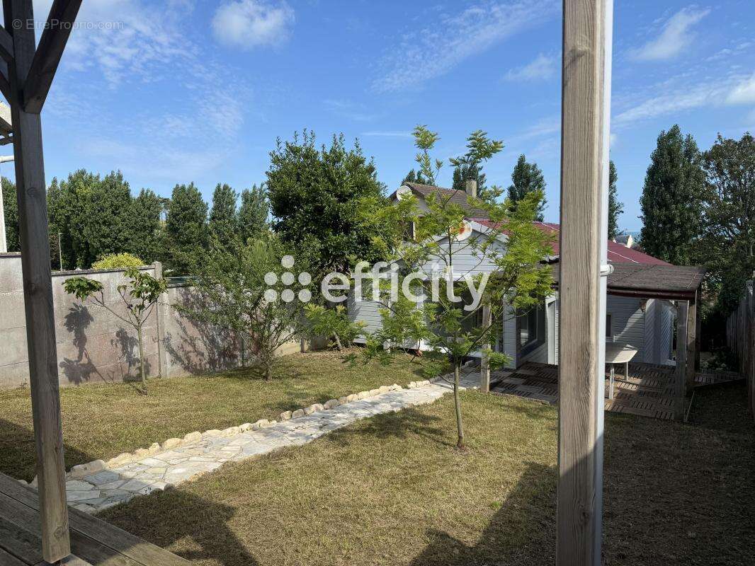 Maison à ARROMANCHES-LES-BAINS