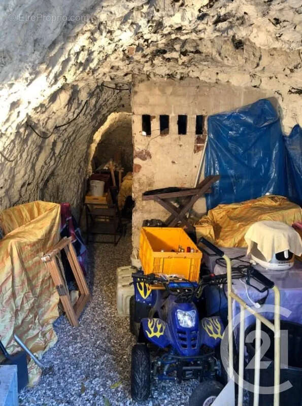 Maison à IVRY-LA-BATAILLE