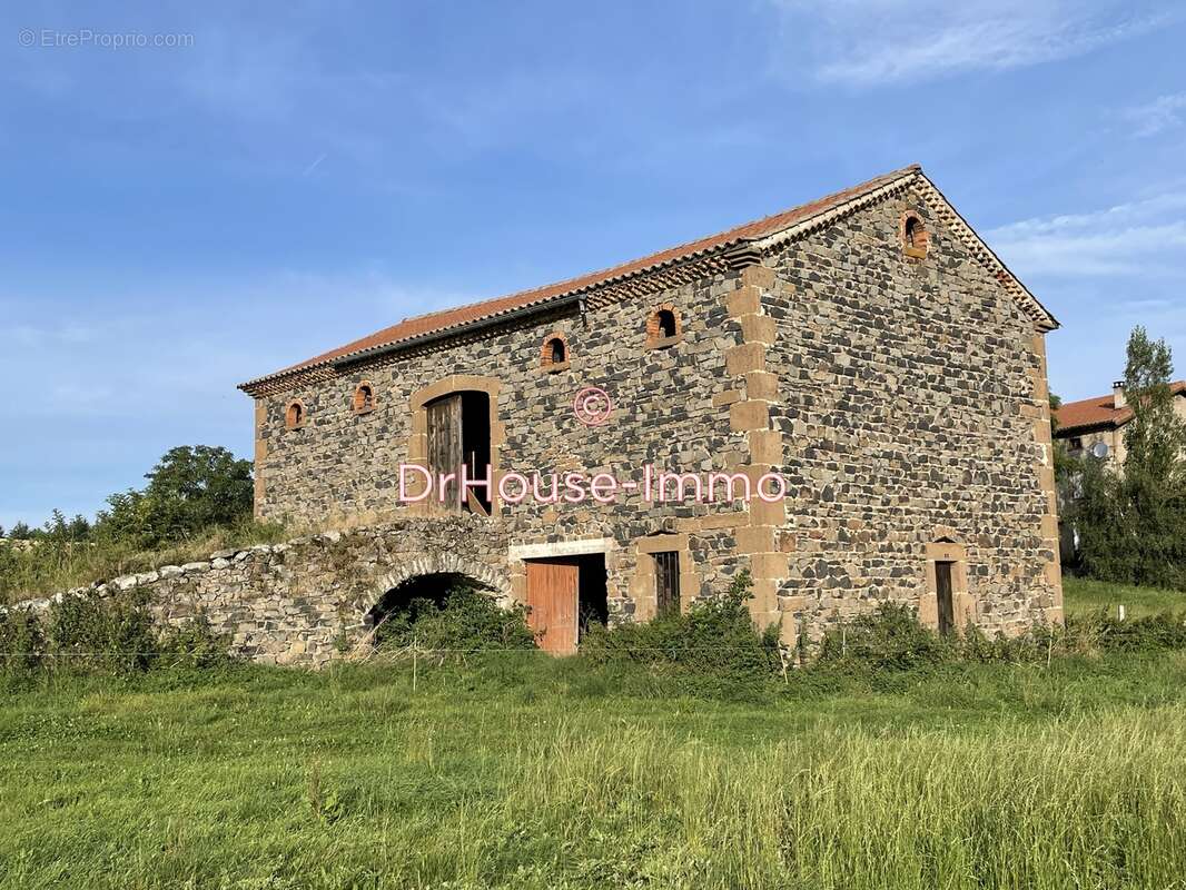 Maison à SAINT-JEAN-DE-NAY