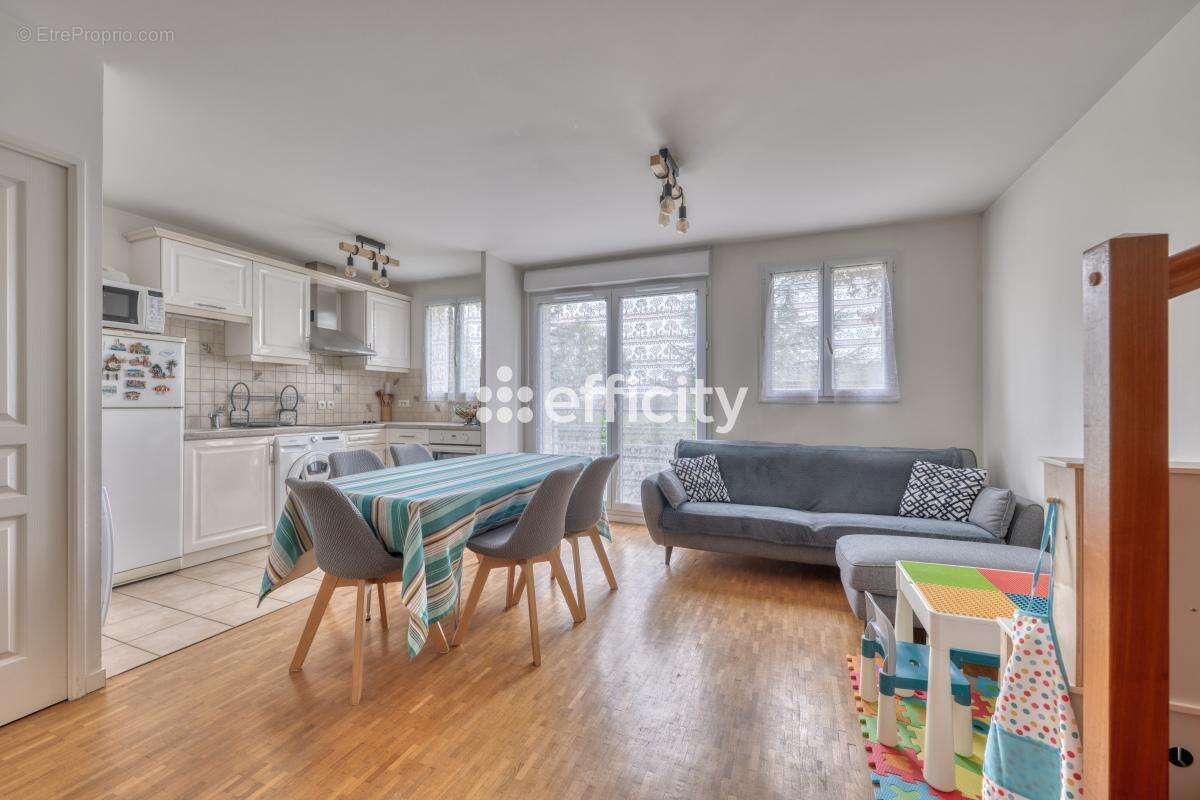 Appartement à CHESSY