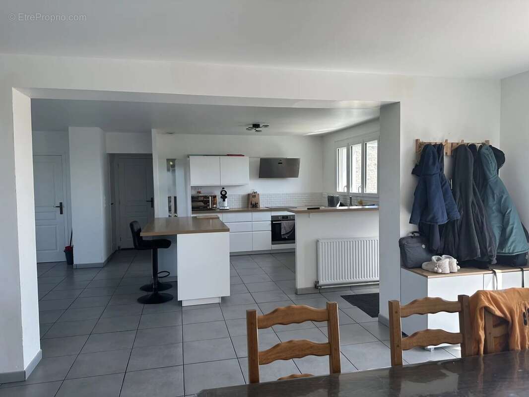 Maison à AMILLY