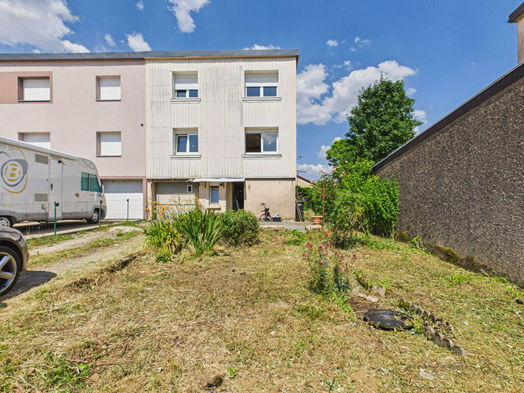 Maison à ANGEVILLERS