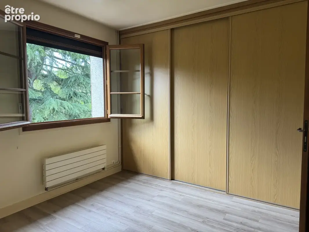 Belle maison familiale de 242 m2 sur terrain de 916 m2   Espaces généreux et prestations de qualité - photo 13