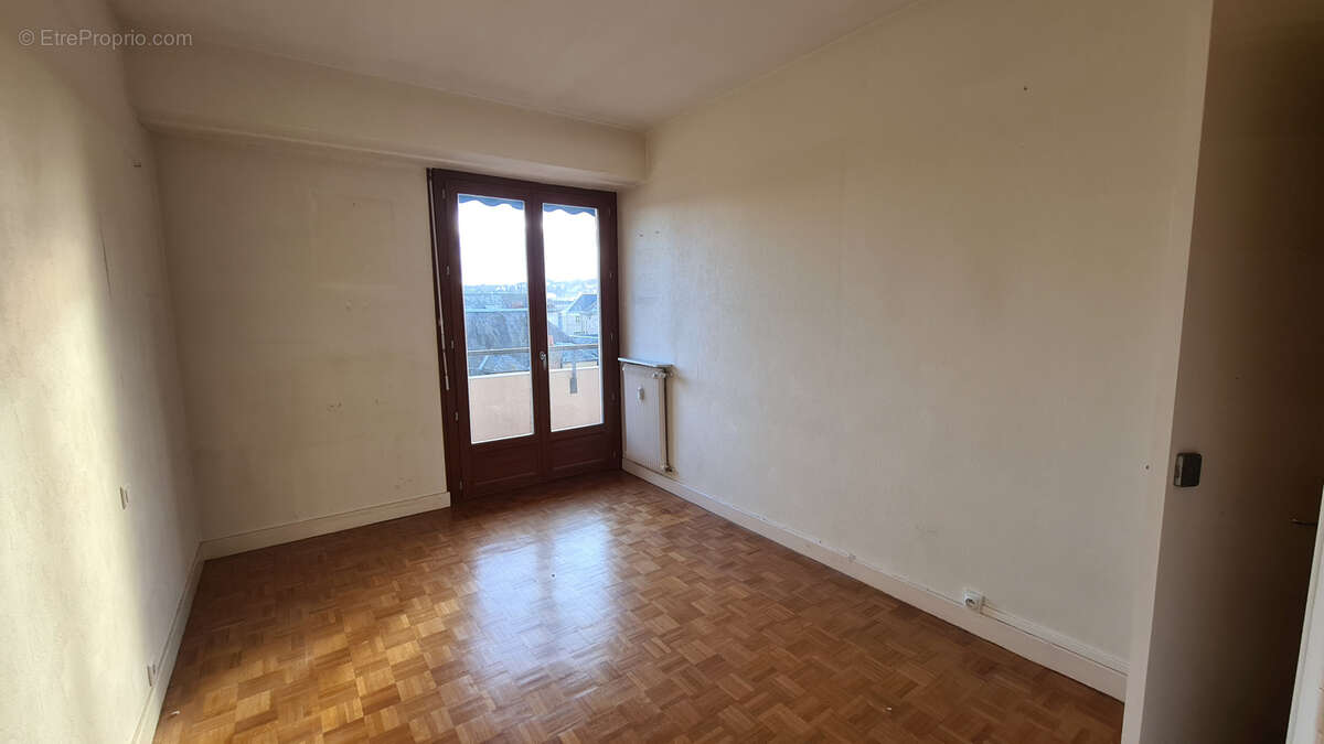 Appartement à BRIVE-LA-GAILLARDE