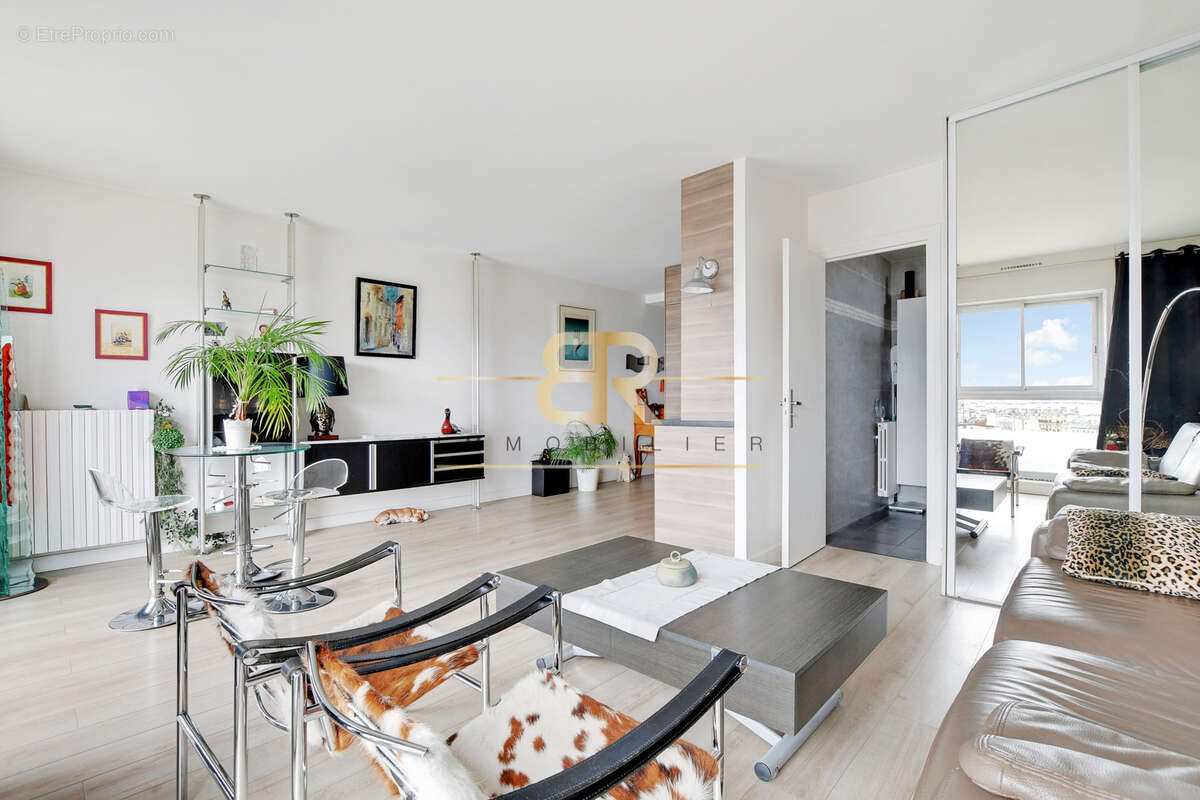 Appartement à PARIS-9E