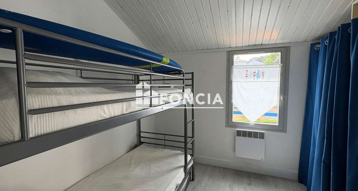 T4 lumineux avec terrasse et parking à 250 m de la plage - photo 5