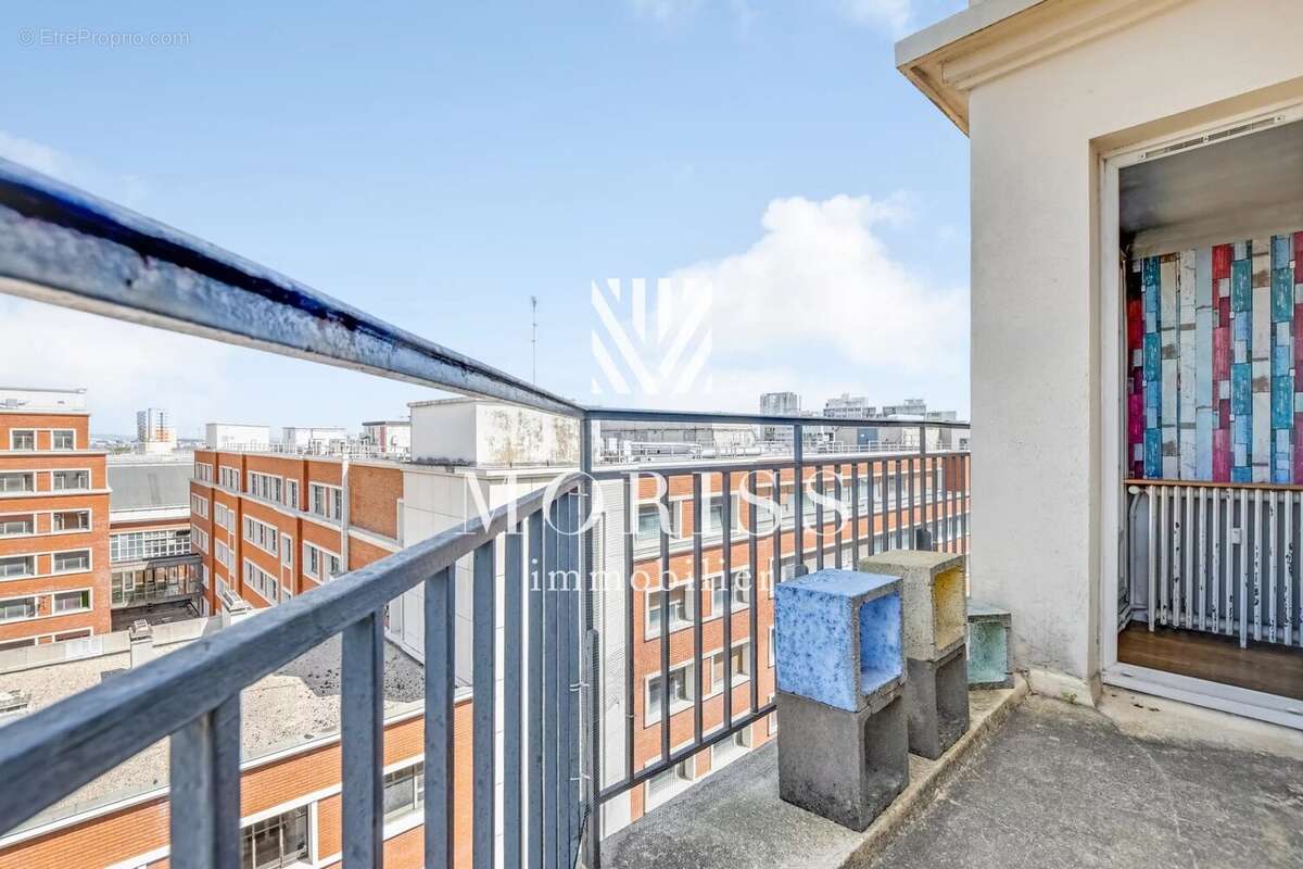 Appartement à PARIS-18E