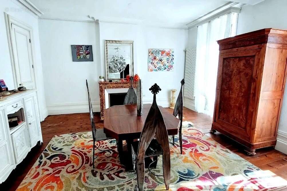 Maison à SAINT-PORCHAIRE