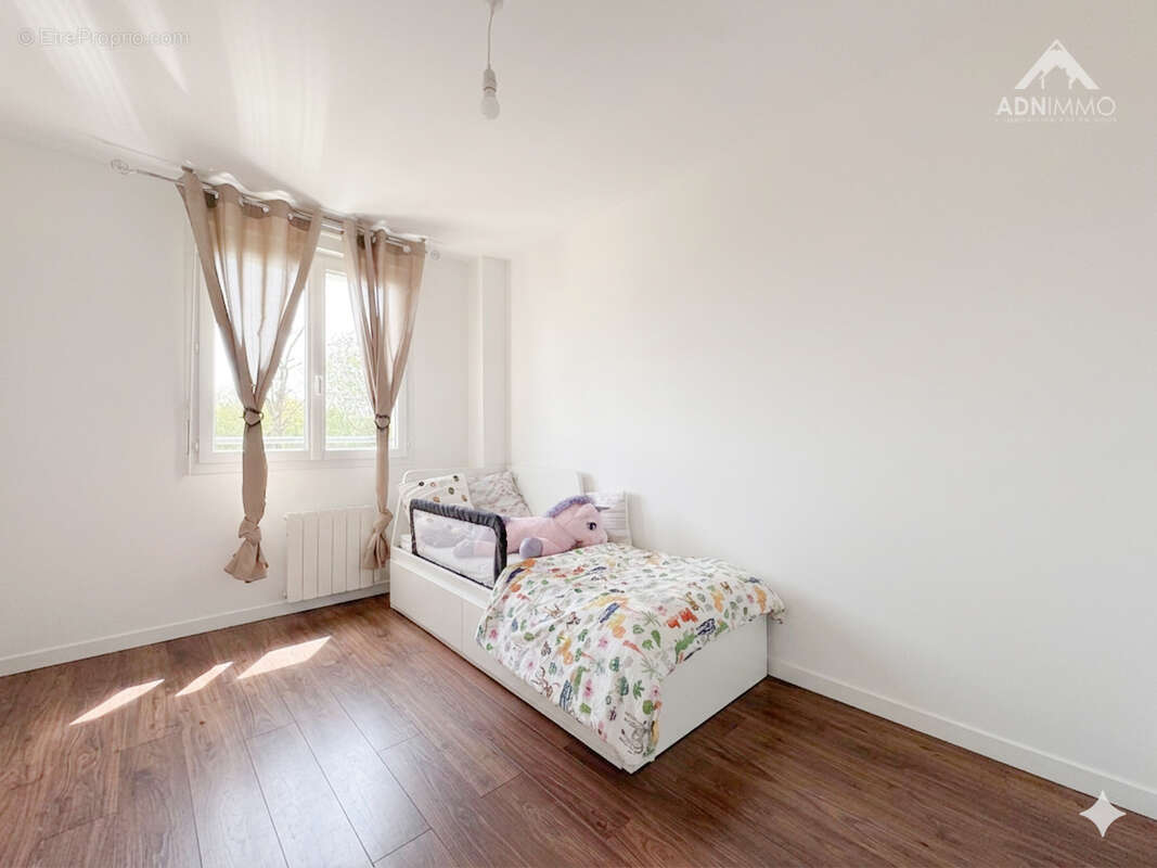 Maison à SAINT-JEAN-DE-GONVILLE