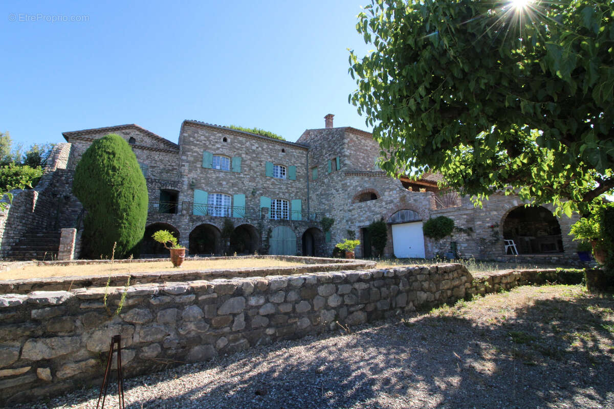 Maison à ROUSSON