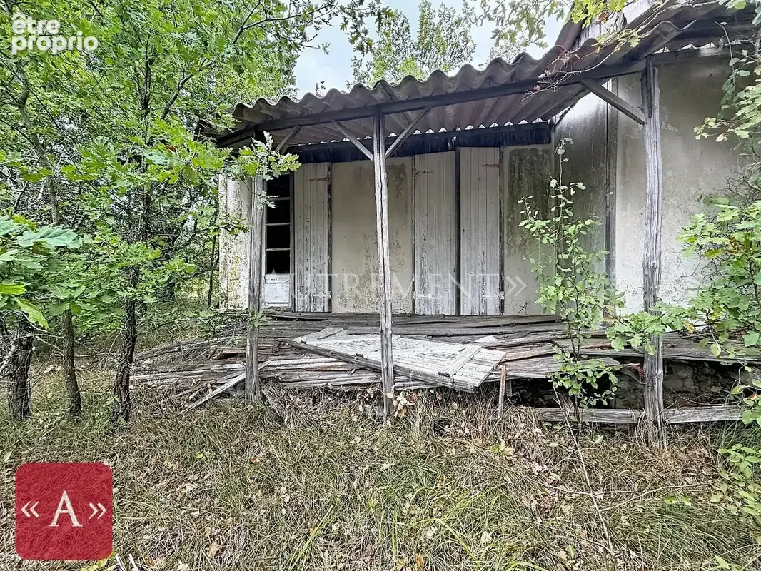 Chalet à rénover totalement - photo 2