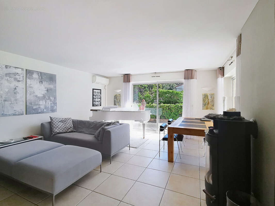 Maison à SAINT-RAPHAEL