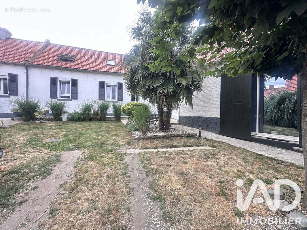 Maison 157 m² à Noyelles-Sous-Bellonne  - photo 6