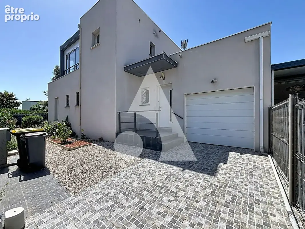 Villa contemporaine 3 faces - piscine - 3 suites parentales - garage - agde - photo 12