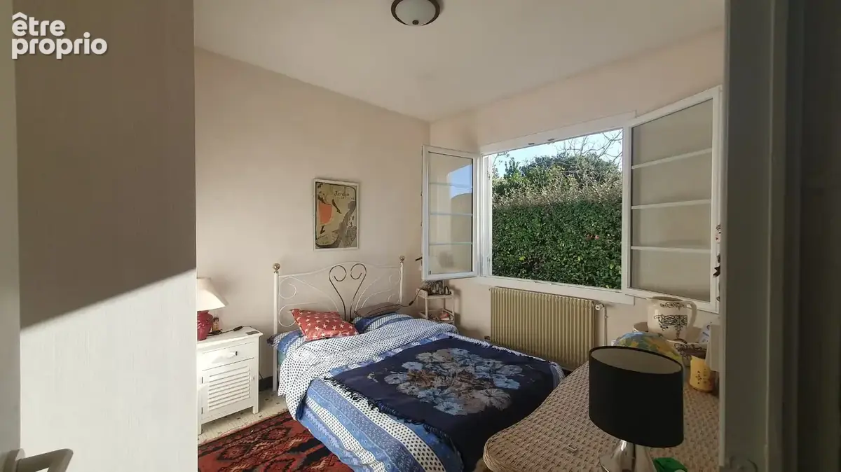 Andernos les bains - villa 4 chambres sur grande parcelle - photo 6