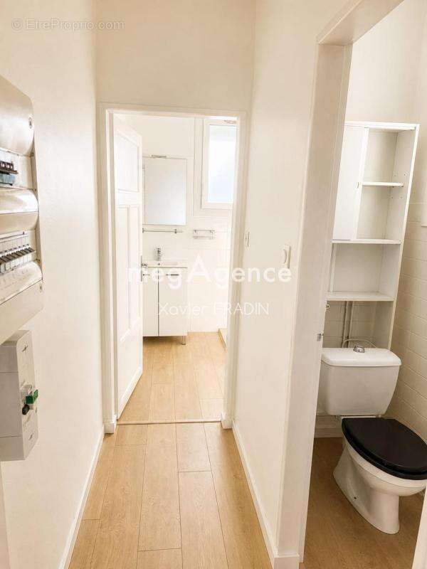 Appartement rénové avec véranda, sous-sol de 27m²et 100m² d' extérieur - photo 4
