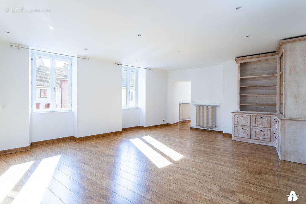 Appartement à BONNEVILLE