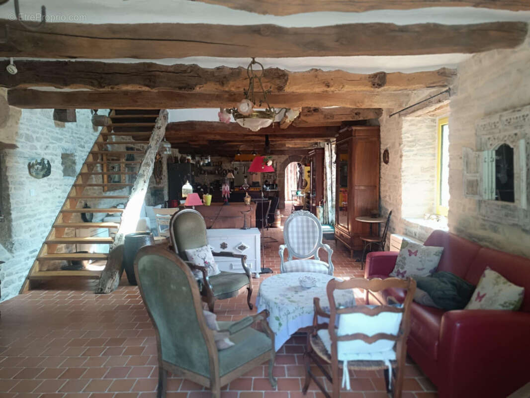 Maison à SAINT-NOLFF