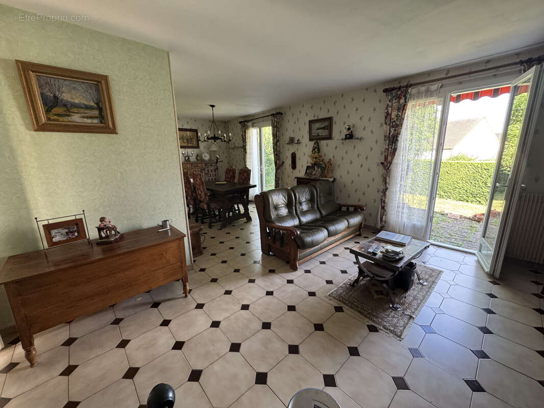 Maison à CHECY