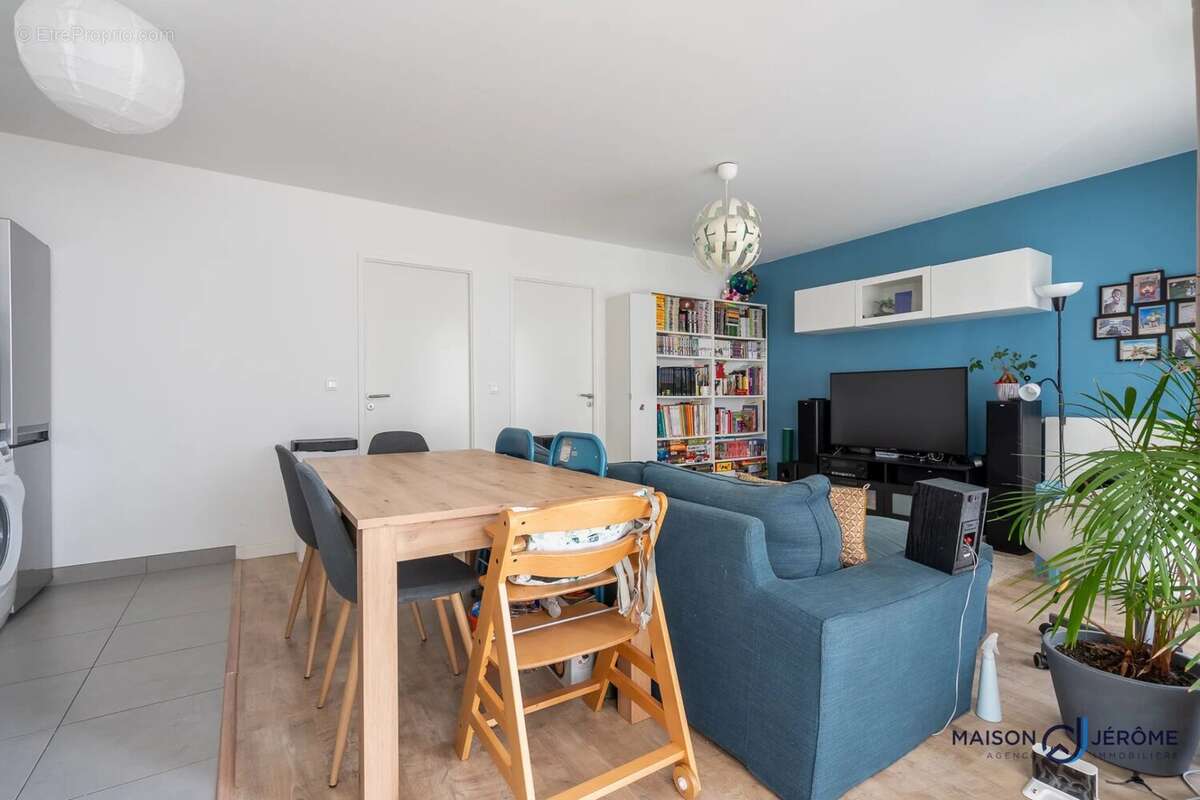 Appartement à ROMAINVILLE