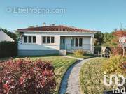 Photo 1 - Maison à CHALLANS