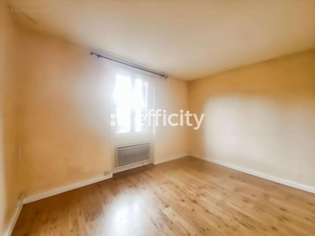 Appartement à DOMONT