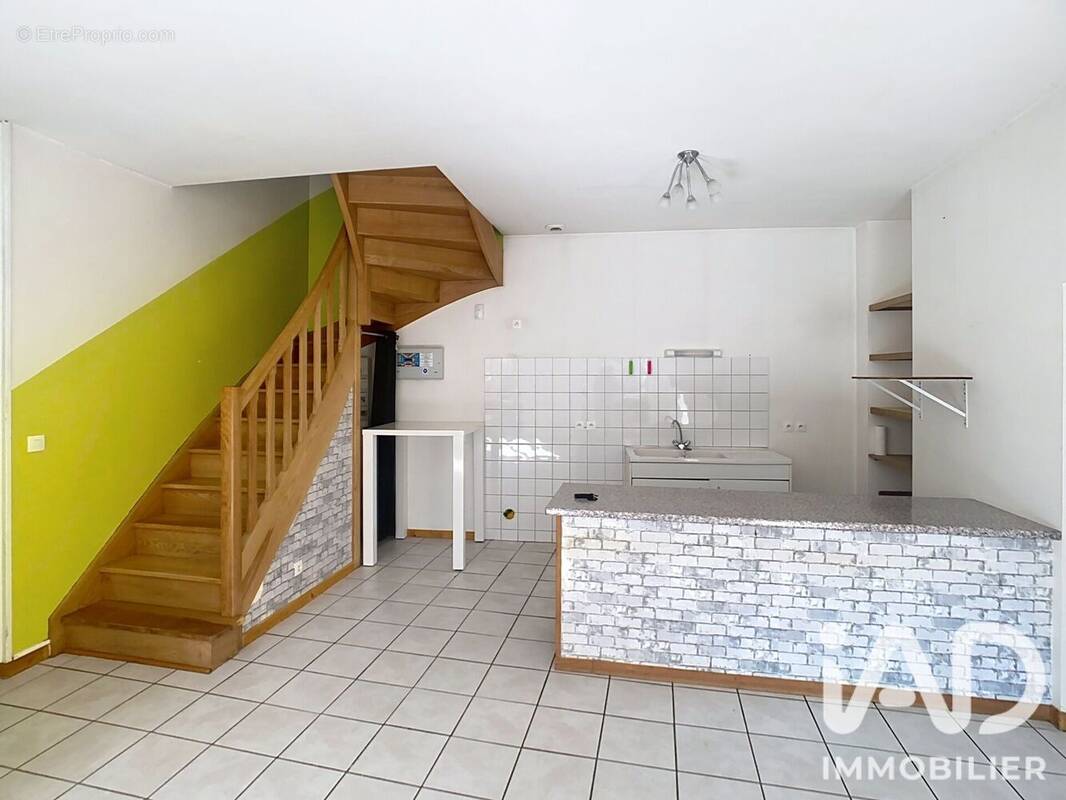 Photo 1 - Appartement à CHATEAUVILLAIN