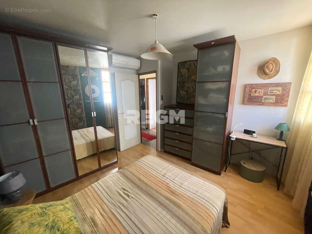 A vendre Hérault 34550 Bessan - proche Agde et mer - unique opportunité Maison 162 m2 en pierres entièrement rénovée type Longèr - photo 13