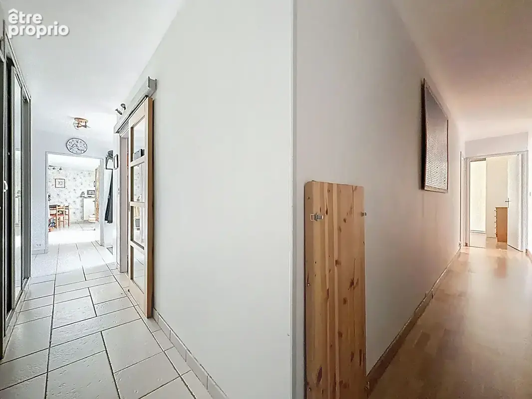 Maison 110 m² à Elancourt  - photo 7
