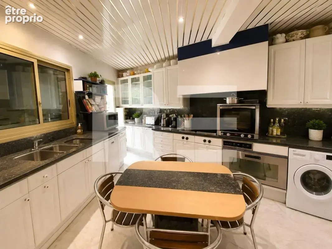Maison Familiale avec piscine et terrain constructible - photo 2
