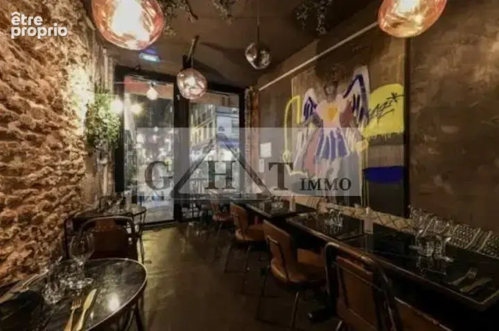 Local commercial de 98 m² à vendre paris 2e - photo 2