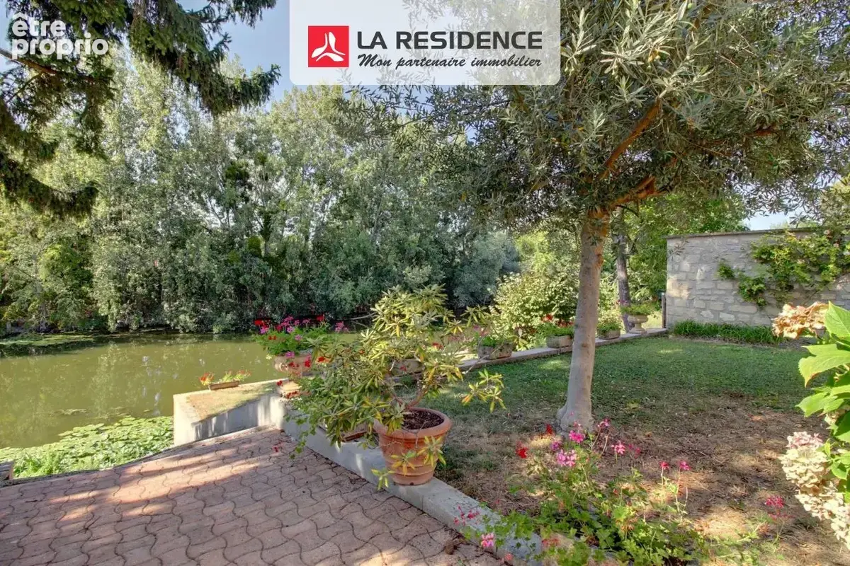 Maison 7 pièces 172 m² à vendre à Poissy (78300) - photo 2