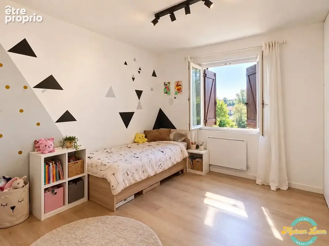Maison 6 pièces 118 m² à vendre à Frontonas (38290) - photo 4